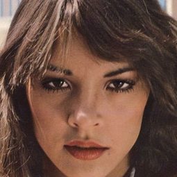 Michelle Bauer 飾演 Nazi Prostitute (archive footage) (uncredited)