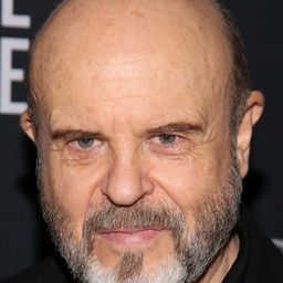 馬歇爾·納皮爾 飾演 Peter Collins