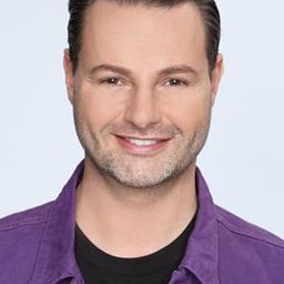 Fred van Leer 飾演 Bram