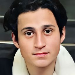 韓索·卡西耶斯 飾演 Tucsi