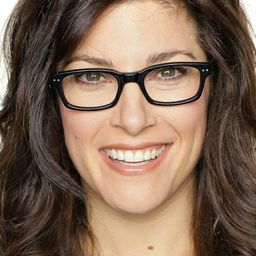 Rebecca Corry - 大謊言家演員 飾演Astrid Barker