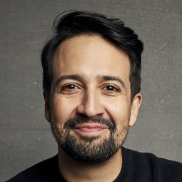 林-曼努爾·米蘭達 - Sesame Street: Elmo's Playdate演員 飾演Self