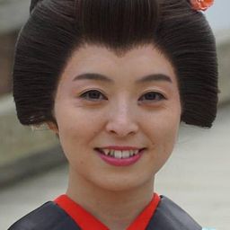 小林茉利江 - 幕末高校生演員 飾演