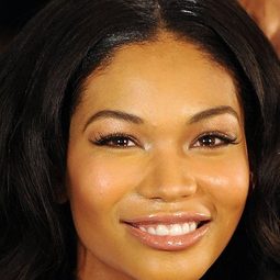 Chanel Iman 飾演 Lily