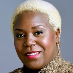 Lacretta 飾演 Suzi Teplitsky