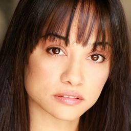 Tara Arroyave 飾演 Carmen Luna