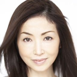 荻野目慶子  飾演 