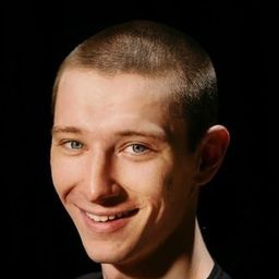 Konstantin Itunin 飾演 