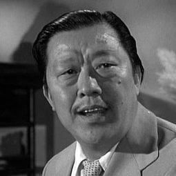 Andy Ho 飾演 Auban