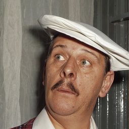 Joop Doderer - The Nightwatch演員 飾演Van Heligan