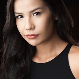 Shayla Stonechild 飾演 Jenny