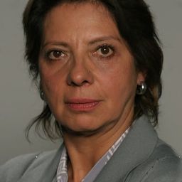 Constanza Guitérrez 飾演 Griselda