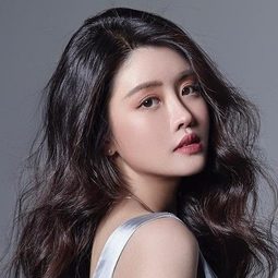 賴琳恩 飾演 Dancing Girl