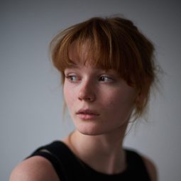 伊內絲·惠塞特·阿瑟森 飾演 Lena