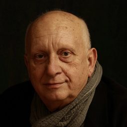 Jean-Paul Muel - One Woman or Two演員 飾演Paleontologist Marc