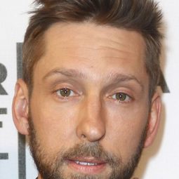 喬·大衛·摩爾 - 向死而生導演