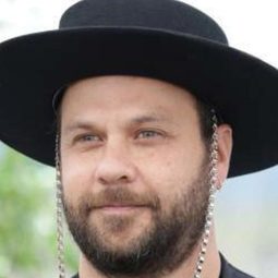 Daniel Elías - 同盜淪落人演員 飾演Morán