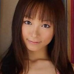 桃瀬えみる 飾演 