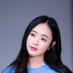 金玟廷 飾演 Queen Jeong-bin