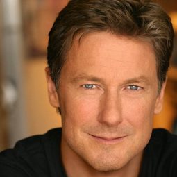 John Allen Nelson - 聖劍屠魔 3演員 飾演Deathstalker