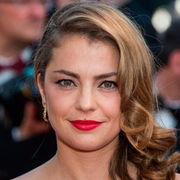 朵蘿瑞絲·方茲 - Blood Will Tell演員 飾演Carla