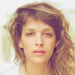 Dafi Alpern - 攣愛大龍鳳演員 飾演