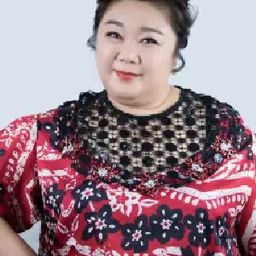 An Wei 飾演 Fat sister