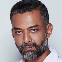 特嘎·薩里亞 - Mantra Surugana演員 飾演Karta