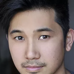 喬·普拉希達 飾演 Keith