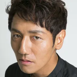 弓削 智久 飾演 Goro Yura