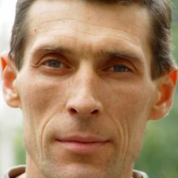 Igor Savochkin 飾演 Boris