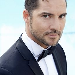 David Bisbal 飾演 David Bisbal