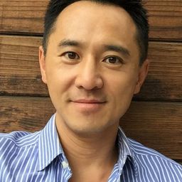 鄭伯昱 飾演 Danny