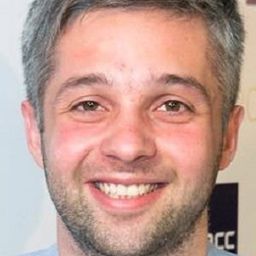 Konstantin Mayer - 真愛瘦不了編劇