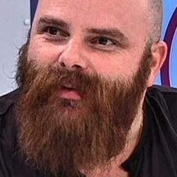 Thomas De Pourquery 飾演 Sami