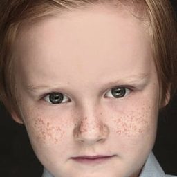 Fyodor Paramonov - Hockey Dads演員 飾演Denis Milin