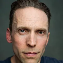 Leigh Jones頭像