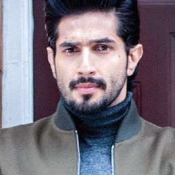 Bilal Ashraf 飾演 