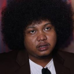 貝比·卡比塔 飾演 Pepi