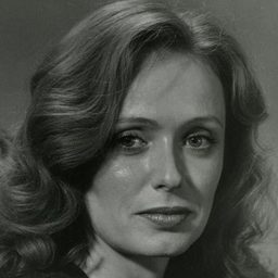 Regīna Razuma 飾演 Character Voice (voice)