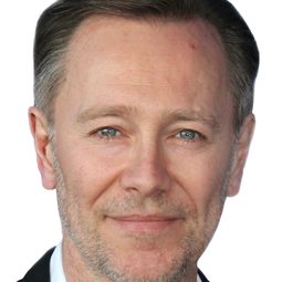 Peter Outerbridge - 阿倫與夥伴演員 飾演August