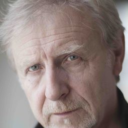 Beppe Rosso - 巴治奧：神奇小馬尾演員 飾演Trapattoni