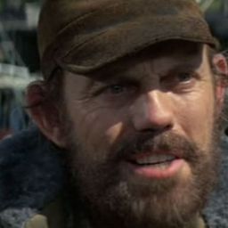 Scott Walker 飾演 Bill Borders