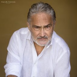 Ciro Capano 飾演 Antonio Capuano