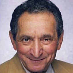 Mordecai Lawner - 克勞丁演員 飾演Process Server