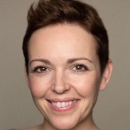 Katrina Bryan 飾演 