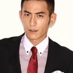 趙駿亞 飾演 Zheng Nan