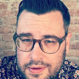 Ryan Andrew Balas - Everyone Says I Look Just Like Her演員 飾演Rowan