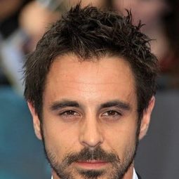 伊蒙·艾略特 飾演 MacDuff