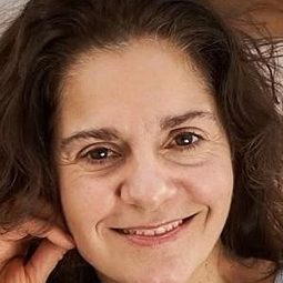 Cecilia Rainero - 同盜淪落人演員 飾演Morna